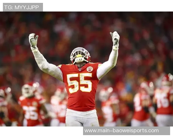 里德强调防守是球队核心特质训练中需不断磨练以赛场表现为目标 里德强调防守是球队核心特质训练中需不断磨练以赛场表现为目标