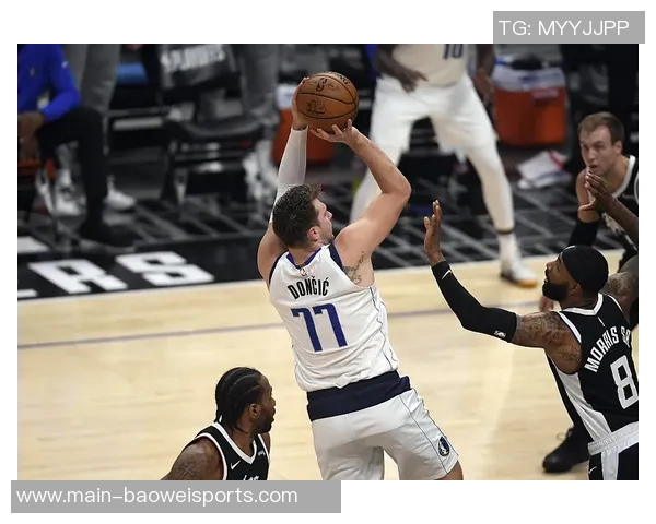 GM预测新赛季最佳小前锋东契奇领衔獭兔超越KD老詹小卡