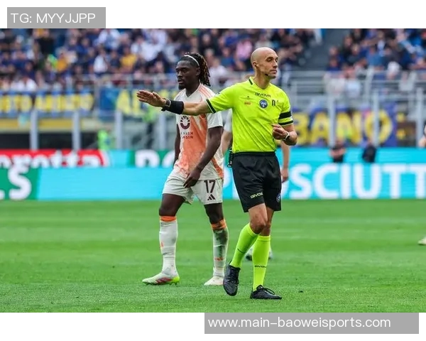 前裁判解析比塞克未被红牌处罚原因与苏契奇回防的关键因素