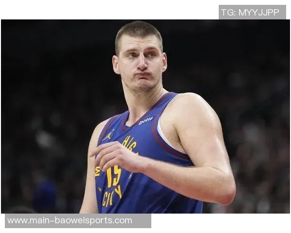 约基奇首节表现平平11投仅4中贡献9分5板3助三分球命中率不佳